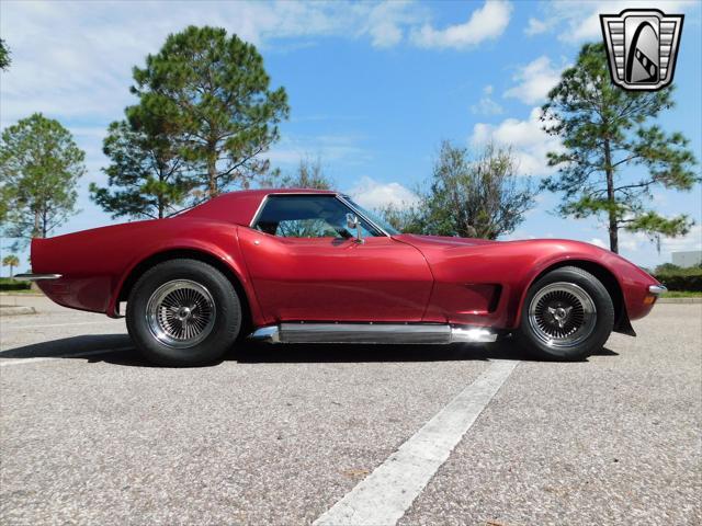 Photo of 1971 Med. Garnet Metallic Chevrolet Corvette