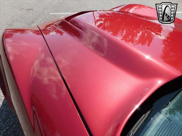 Photo of 1971 Med. Garnet Metallic Chevrolet Corvette