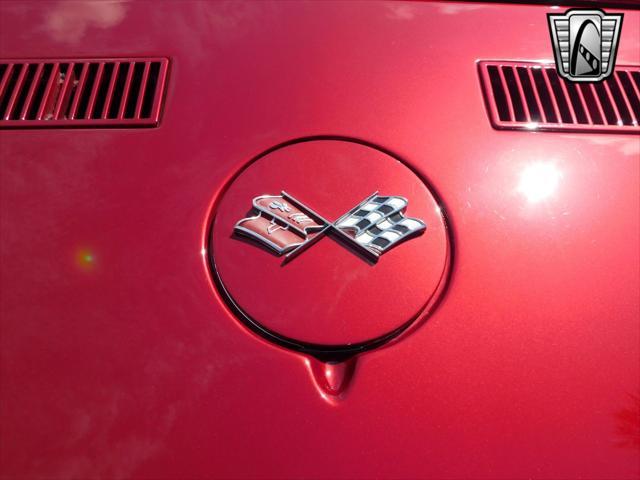 Photo of 1971 Med. Garnet Metallic Chevrolet Corvette