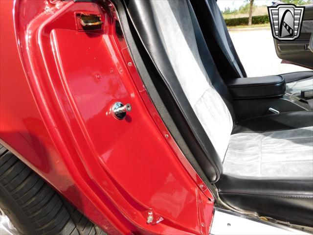 Photo of 1971 Med. Garnet Metallic Chevrolet Corvette