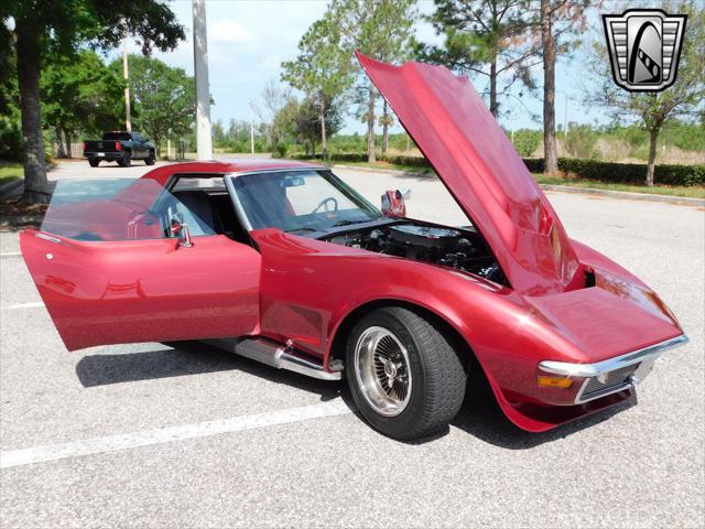 Photo of 1971 Med. Garnet Metallic Chevrolet Corvette