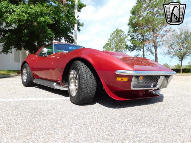 Photo of 1971 Med. Garnet Metallic Chevrolet Corvette