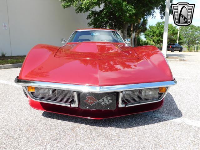 Photo of 1971 Med. Garnet Metallic Chevrolet Corvette
