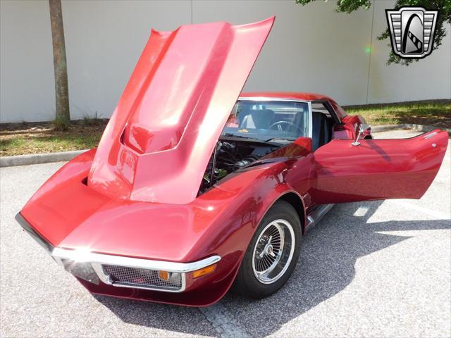 Photo of 1971 Med. Garnet Metallic Chevrolet Corvette