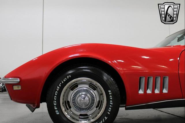 Photo of 1968 Red Chevrolet Corvette