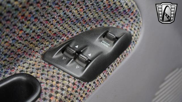 Photo of 1998 Emerald Green Pearl Coat Dodge Ram 2500