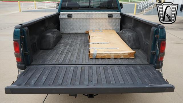 Photo of 1998 Emerald Green Pearl Coat Dodge Ram 2500