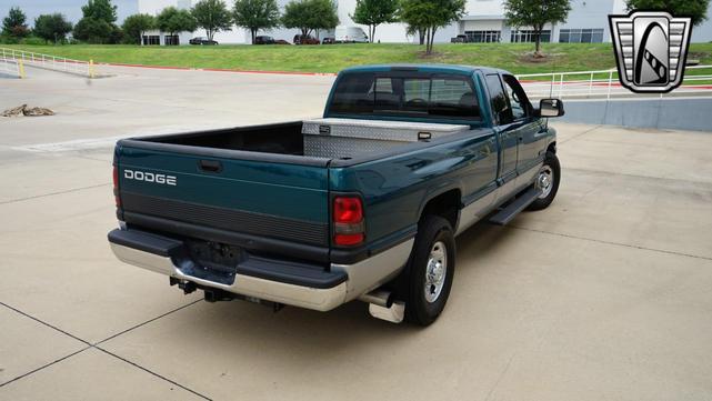 Photo of 1998 Emerald Green Pearl Coat Dodge Ram 2500