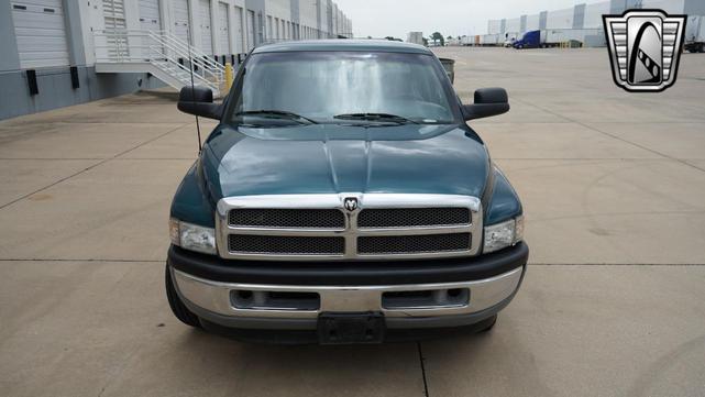 Photo of 1998 Emerald Green Pearl Coat Dodge Ram 2500