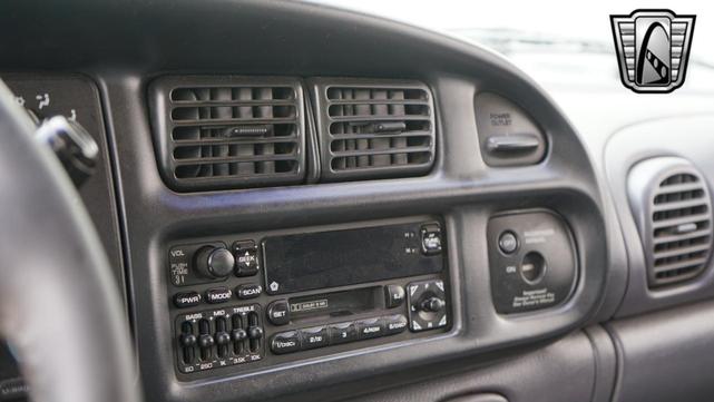 Photo of 1998 Emerald Green Pearl Coat Dodge Ram 2500