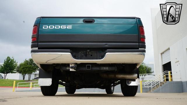Photo of 1998 Emerald Green Pearl Coat Dodge Ram 2500