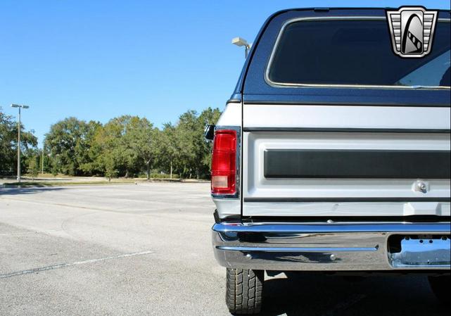 Photo of 1988 Blue Dodge Ramcharger