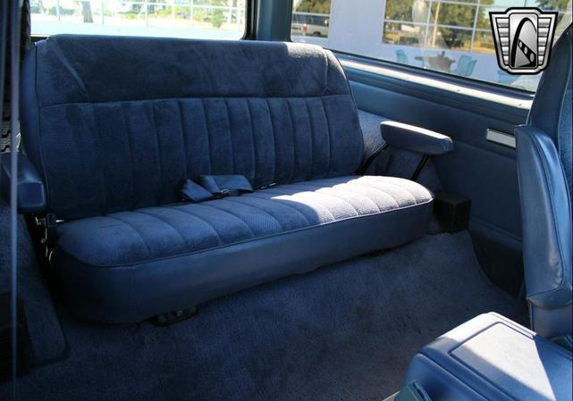 Photo of 1988 Blue Dodge Ramcharger
