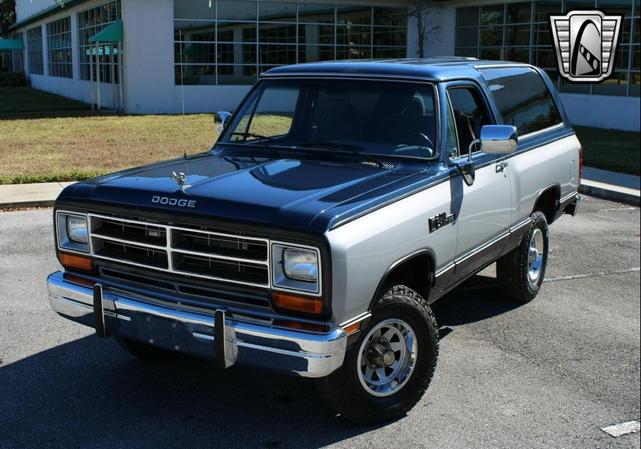 Photo of 1988 Blue Dodge Ramcharger