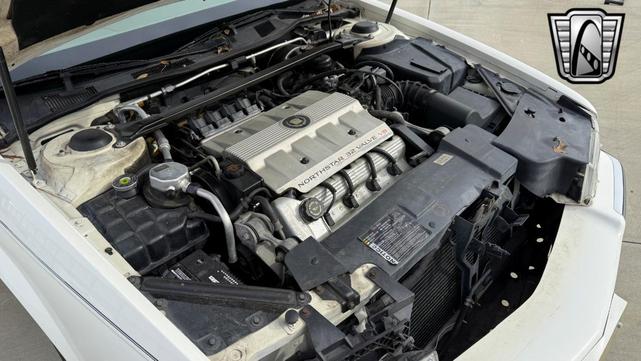 Photo of 1995 White Cadillac Eldorado