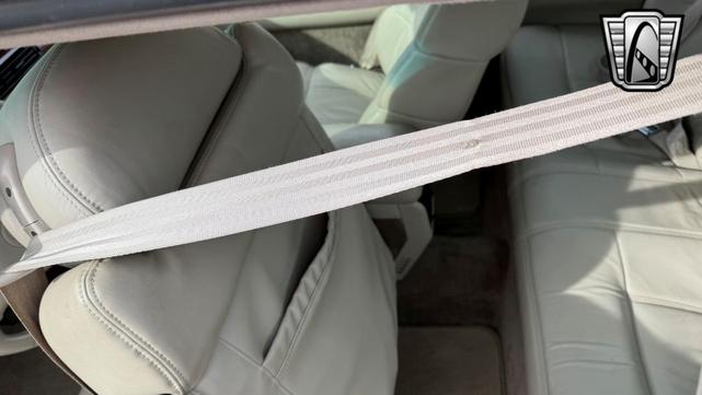 Photo of 1995 White Cadillac Eldorado