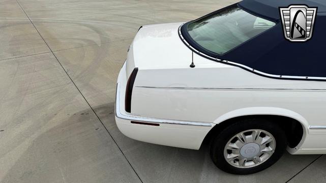 Photo of 1995 White Cadillac Eldorado