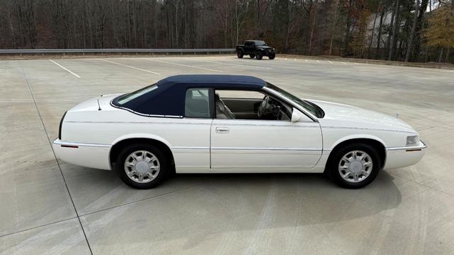 Photo of 1995 White Cadillac Eldorado