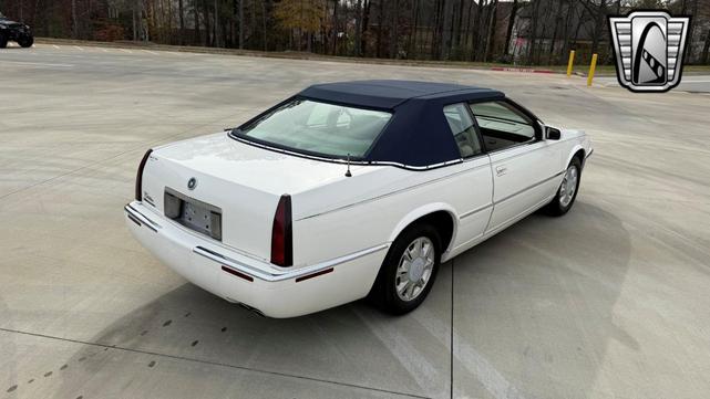 Photo of 1995 White Cadillac Eldorado