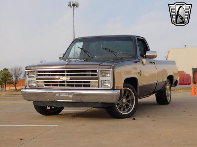 Photo of 1986 Brown Chevrolet C10/K10