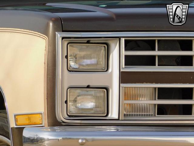 Photo of 1986 Brown Chevrolet C10/K10