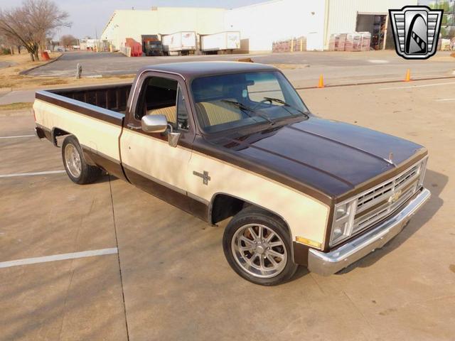 Photo of 1986 Brown Chevrolet C10/K10