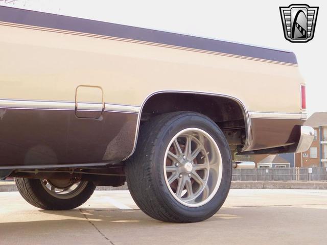 Photo of 1986 Brown Chevrolet C10/K10