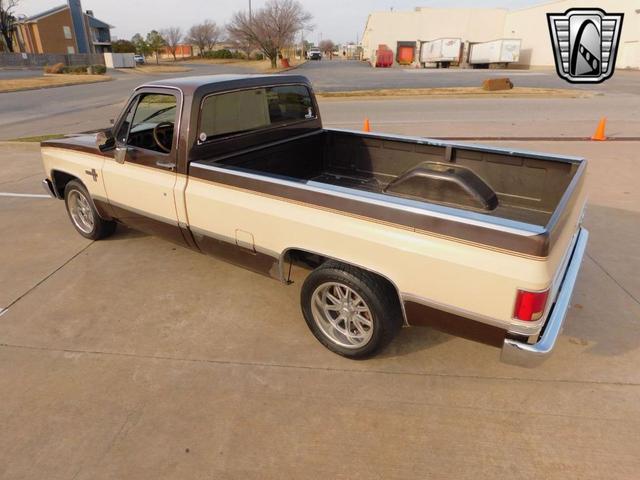 Photo of 1986 Brown Chevrolet C10/K10