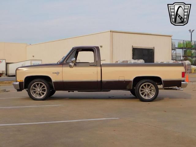 Photo of 1986 Brown Chevrolet C10/K10