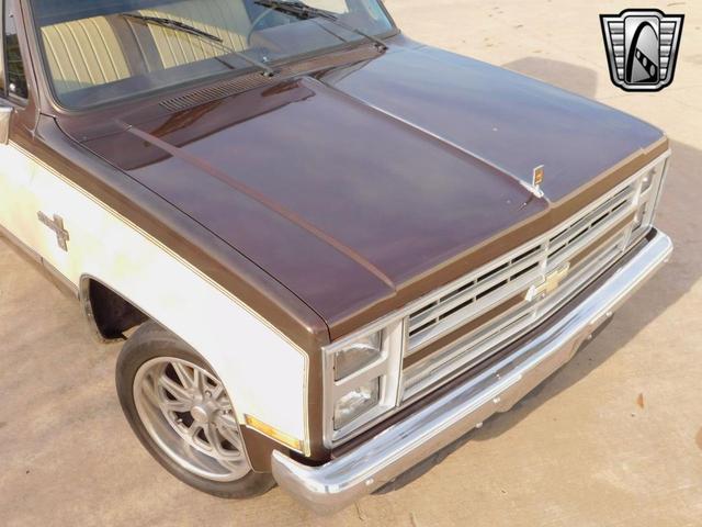 Photo of 1986 Brown Chevrolet C10/K10