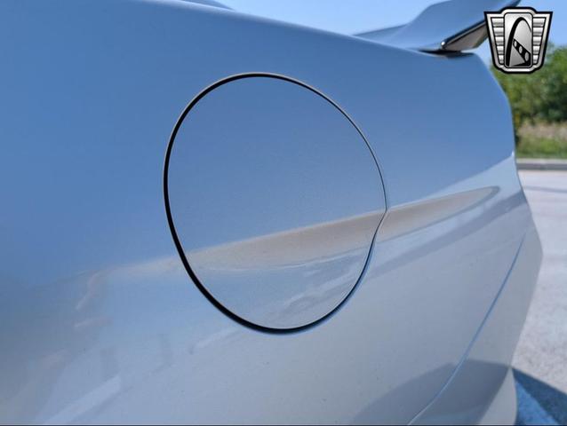Photo of 2015 Gray Ford Mustang