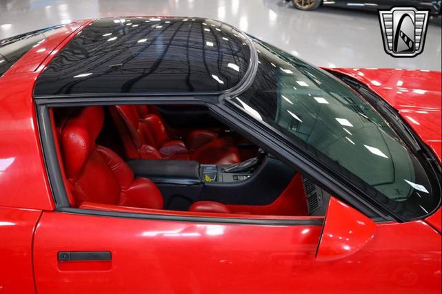 Photo of 1991 Red Chevrolet Corvette