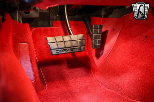 Photo of 1991 Red Chevrolet Corvette