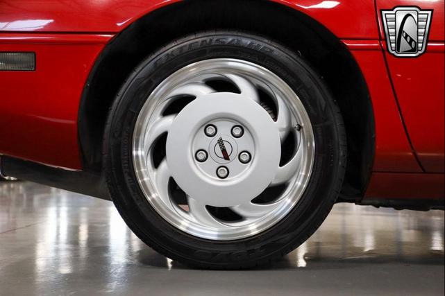 Photo of 1991 Red Chevrolet Corvette
