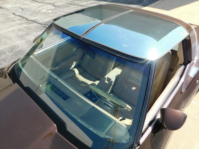 Photo of 1978 Brown Chevrolet Corvette