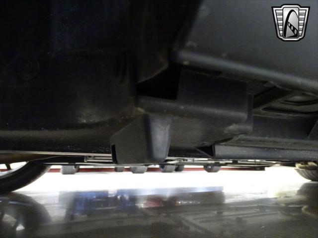 Photo of 2015 Pitch Black Clearcoat Dodge Challenger