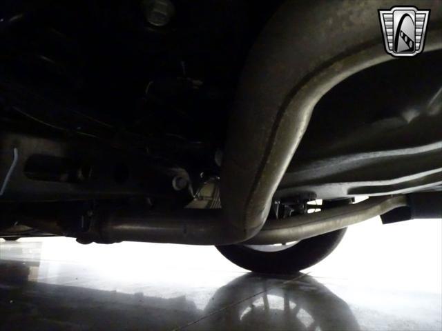 Photo of 2015 Pitch Black Clearcoat Dodge Challenger