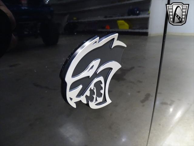 Photo of 2015 Pitch Black Clearcoat Dodge Challenger