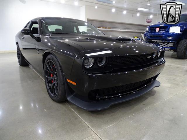 Photo of 2015 Pitch Black Clearcoat Dodge Challenger