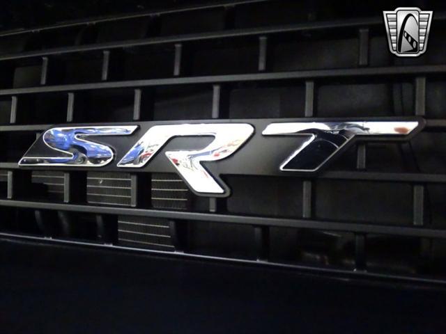 Photo of 2015 Pitch Black Clearcoat Dodge Challenger