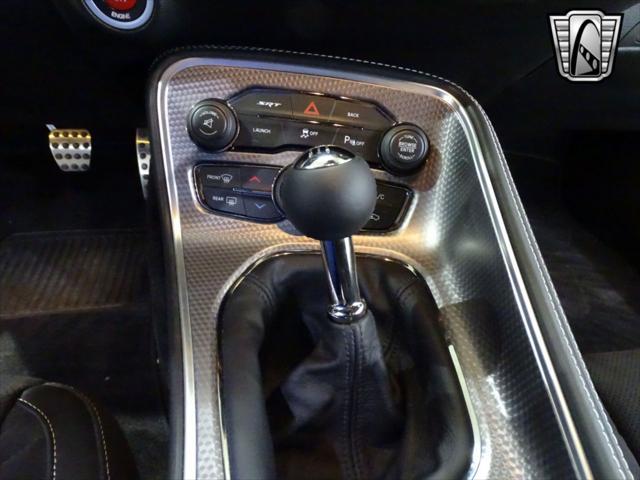 Photo of 2015 Pitch Black Clearcoat Dodge Challenger