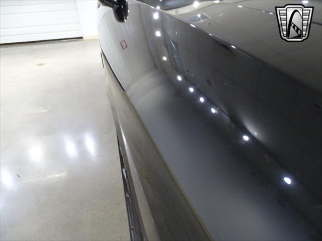 Photo of 2015 Pitch Black Clearcoat Dodge Challenger