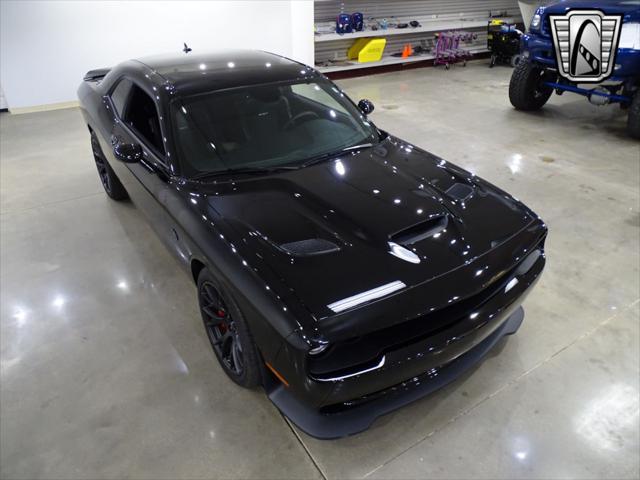 Photo of 2015 Pitch Black Clearcoat Dodge Challenger