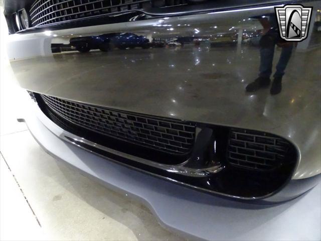 Photo of 2015 Pitch Black Clearcoat Dodge Challenger