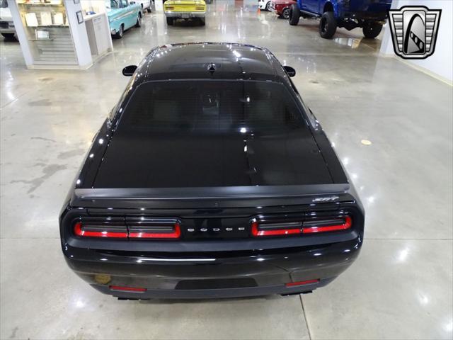 Photo of 2015 Pitch Black Clearcoat Dodge Challenger