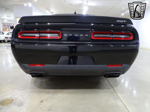 Photo of 2015 Pitch Black Clearcoat Dodge Challenger