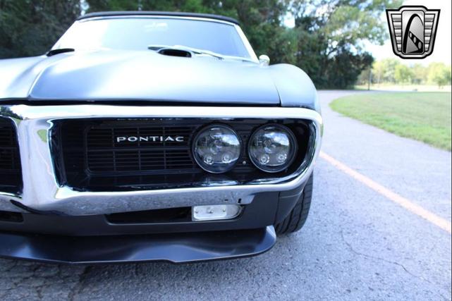 Photo of 1967 Matte Ferrari Gun Metal Grey Pontiac Firebird