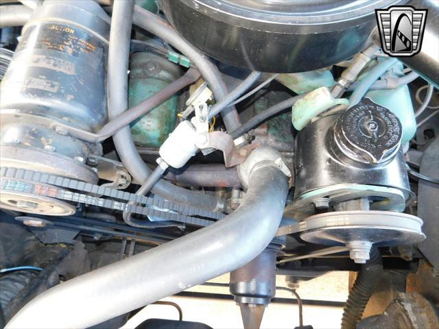 Photo of 1960 Turquoise Buick Electra 225