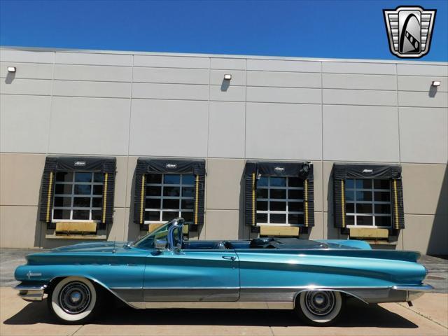 Photo of 1960 Turquoise Buick Electra 225