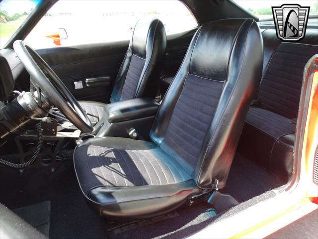 Photo of 1971 Orange Ford Torino